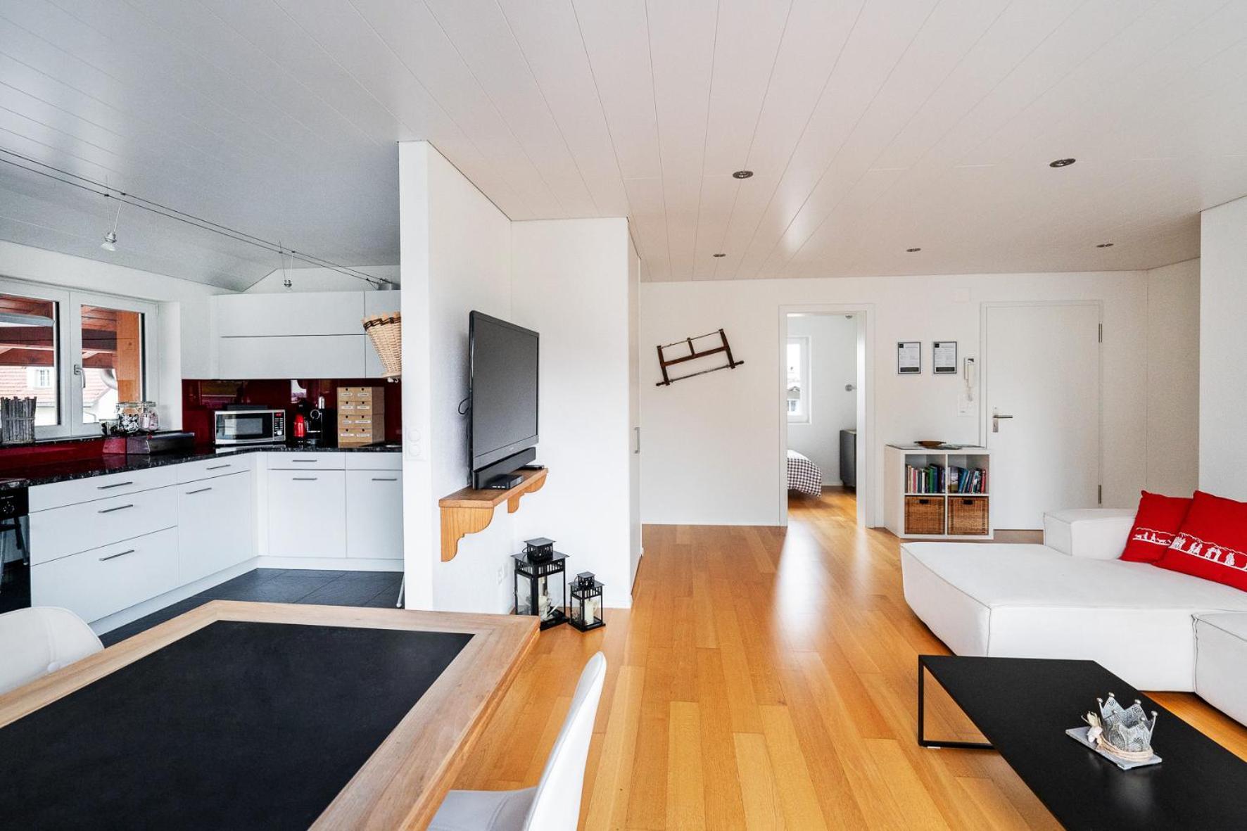 Glarner Bed Apartment Netstal Exterior photo