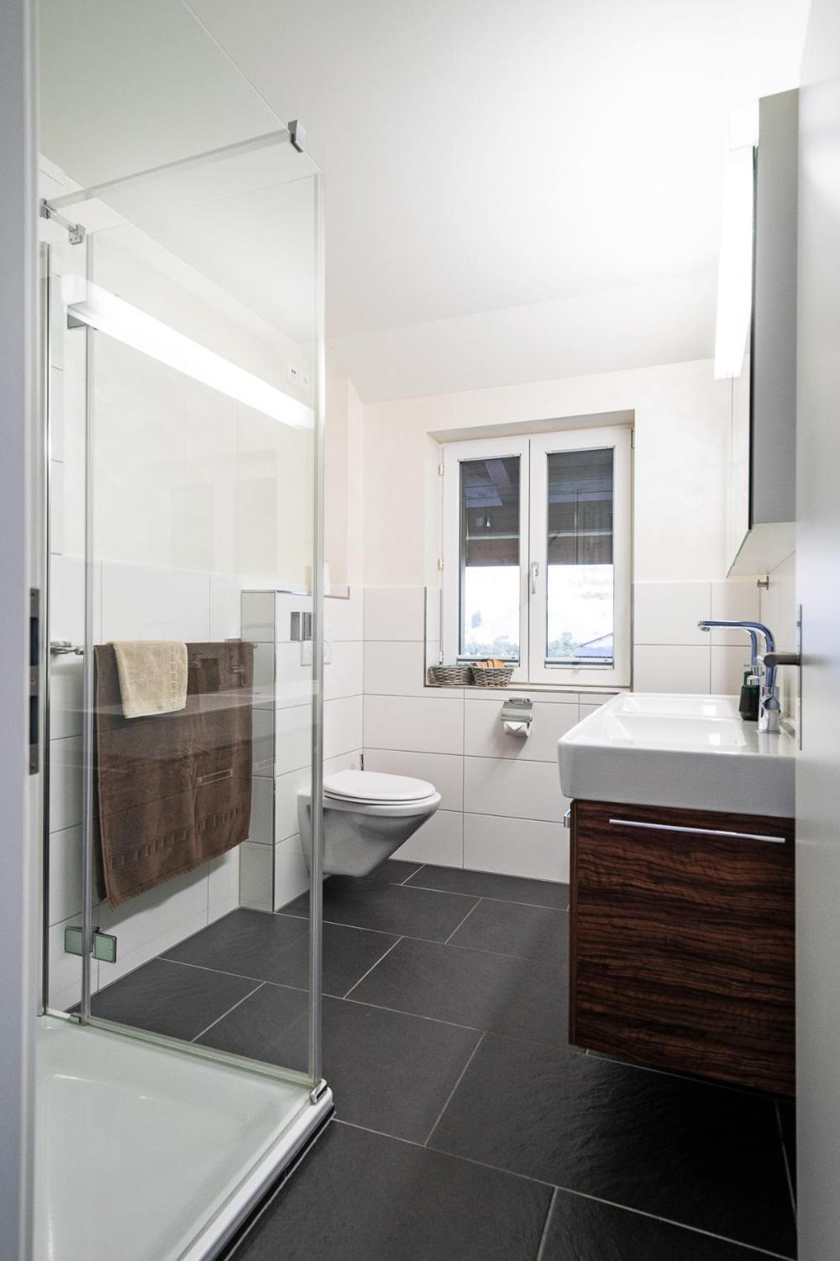 Glarner Bed Apartment Netstal Exterior photo